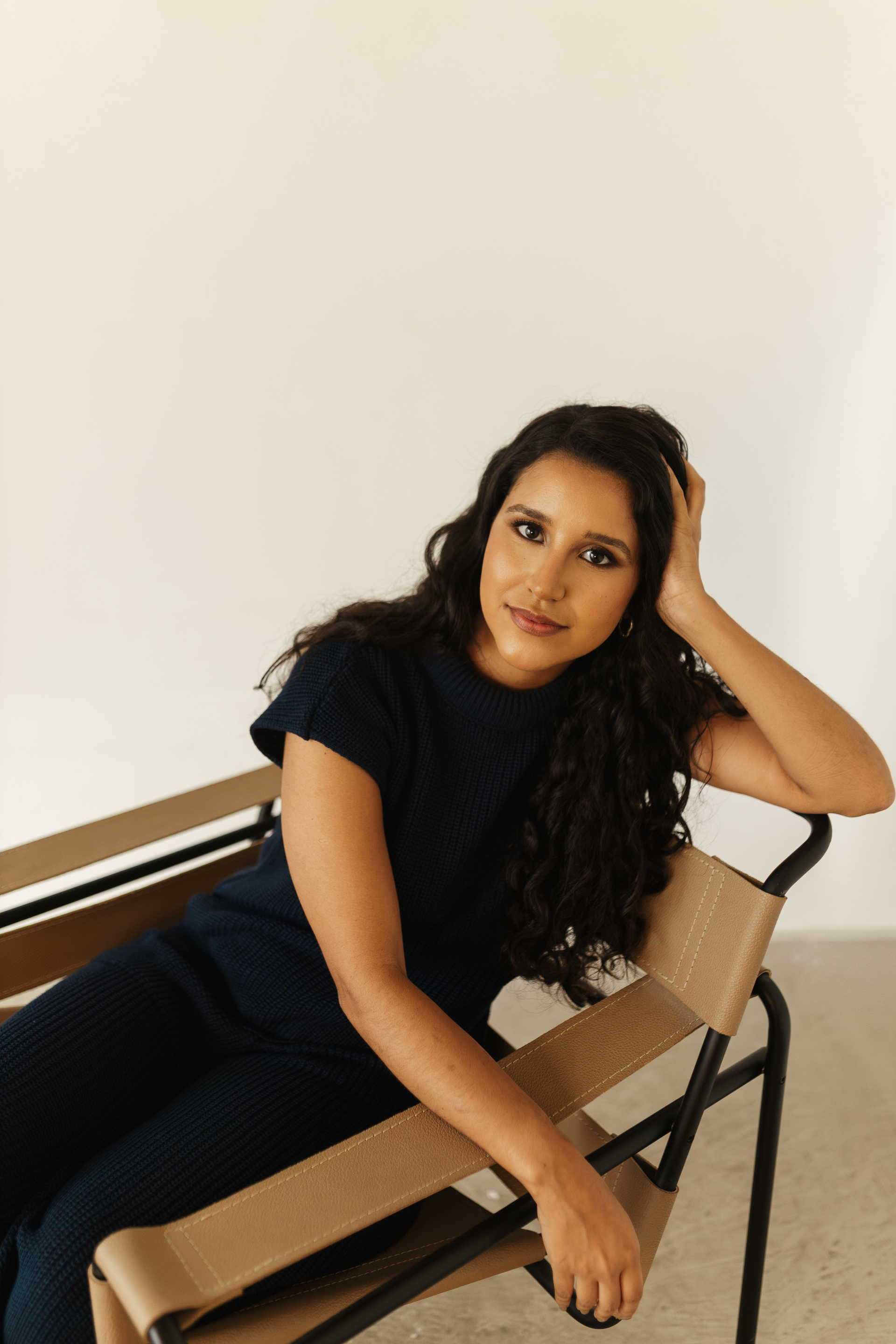 Dra. Lívia Santos